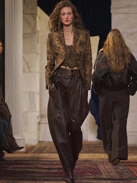 Коллекция Ralph Lauren осень-зима 2026 (110389-ralph-lauren-fw-06.jpg) Коллекция Ralph Lauren осень-зима 2026 (110389-ralph-lauren-fw-06.jpg)