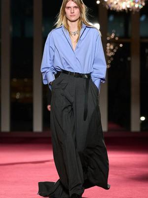 Коллекция Michael Kors осень-зима 2026 (110429-michael-kors-fw-07.jpg)