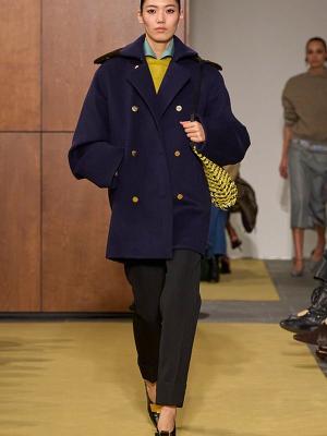 Коллекция Tory Burch осень-зима 2026 (110491-tory-burch-fw-03.jpg)