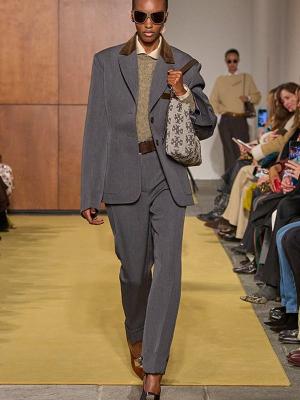 Коллекция Tory Burch осень-зима 2026 (110491-tory-burch-fw-05.jpg)