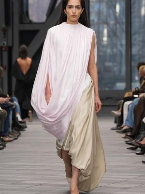 Коллекция Calvin Klein Collection осень-зима 2026 (110502-calvin-klein-fw-b.jpg)