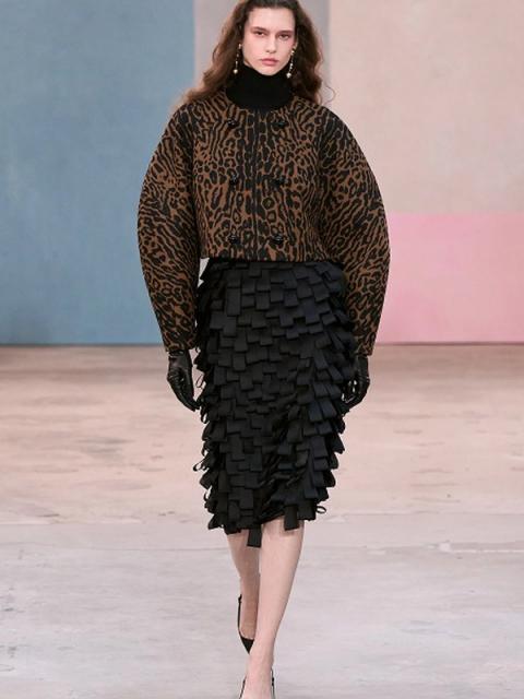 Коллекция Carolina Herrera осень-зима 2026 (110514-carolina-herrera-fw-01.jpg)