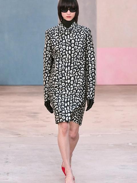 Коллекция Carolina Herrera осень-зима 2026 (110514-carolina-herrera-fw-02.jpg) Коллекция Carolina Herrera осень-зима 2026 (110514-carolina-herrera-fw-02.jpg)