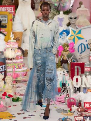 Коллекция Diesel осень-зима 2026 (110537-diesei-fw-07.jpg)