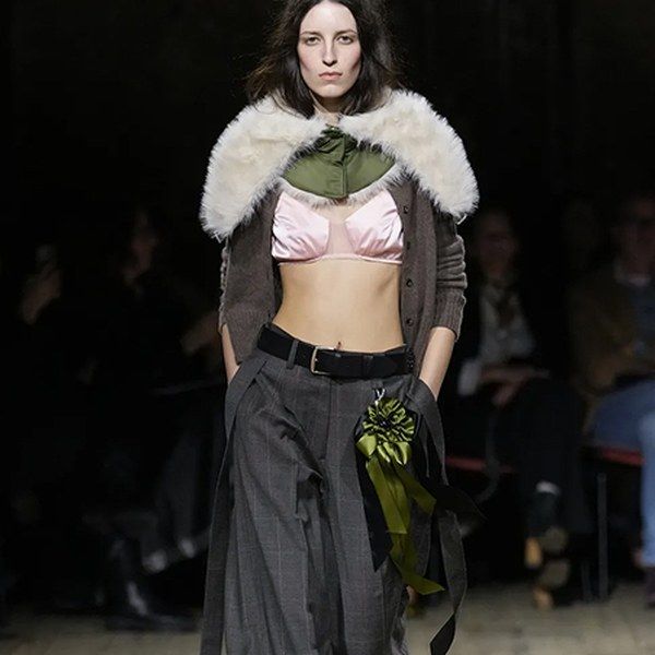 Коллекция Simone Rocha осень-зима 2026 (110549-simone-rocha-fw-s.jpg)