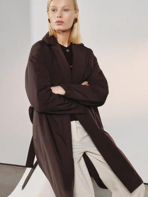 Бренд «Снежная Королева» представил новую весеннюю коллекцию (110599-snejnaya-koroleva-07.jpg) Бренд «Снежная Королева» представил новую весеннюю коллекцию (110599-snejnaya-koroleva-07.jpg)