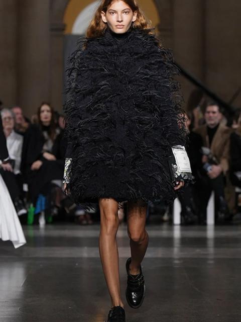 Коллекция Erdem осень-зима 2026 (110702-erdem-fw-05.jpg)