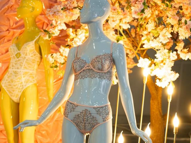 В Москве состоялся 45-й сезон выставки моды CPM (110714-45-sezon-vystavki-mody-cpm-07.jpg)