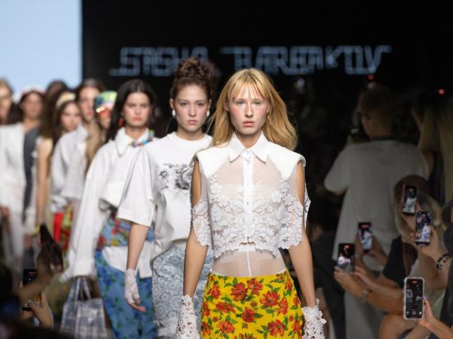 Дизайнеры рассказали об успехах на Московской неделе моды (110772-dizajnery--na-moskovskoj-nedele-mody-01.jpg)