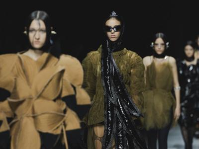 Дизайнеры рассказали об успехах на Московской неделе моды (110772-dizajnery--na-moskovskoj-nedele-mody-05.jpg)