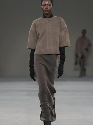 Коллекция Max Mara осень-зима 2026 (110784-max-mara-fw-b.jpg)
