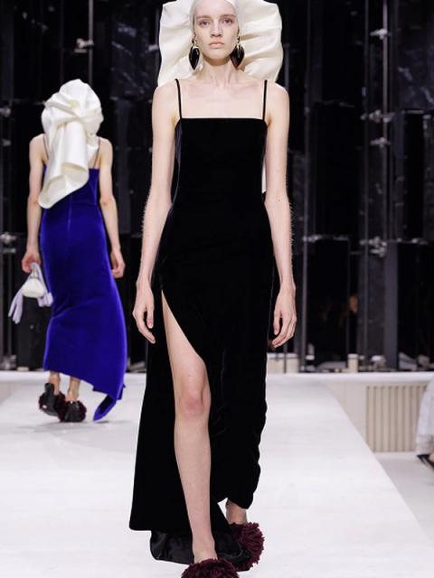 Коллекция Givenchy осень-зима 2026 (110796-givenchy-fw-01.jpg)