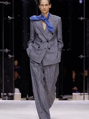Коллекция Givenchy осень-зима 2026 (110796-givenchy-fw-03.jpg)