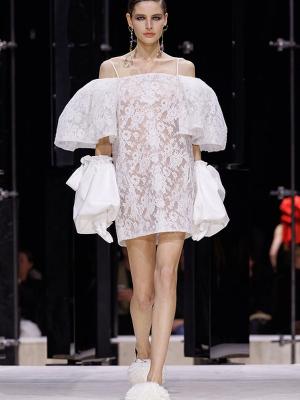 Коллекция Givenchy осень-зима 2026 (110796-givenchy-fw-07.jpg)