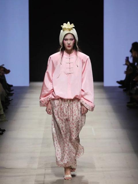 Коллекция Masterpeace «Roial Punk: Версаль на каждый день» (110823-masterpeace-09.jpg)