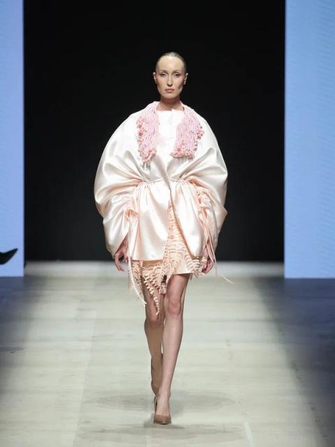 Коллекция Big Brooch весна-лето 2026 (110861-big-brooch-02.jpg) Коллекция Big Brooch весна-лето 2026 (110861-big-brooch-02.jpg)