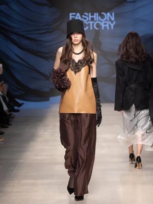 Fashion Factory School на Московской неделе моды (110900-fashion-factory-school-01.jpg)