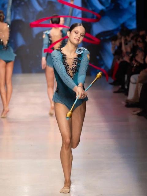 Проект «Неделя высокой моды в спорте» (High Fashion Week in Sports Project) (110910-sports-project-04.jpg)