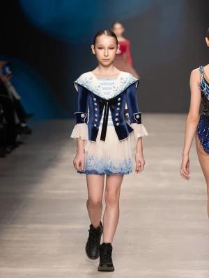 Проект «Неделя высокой моды в спорте» (High Fashion Week in Sports Project) (110910-sports-project-08.jpg)