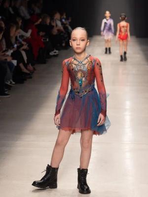 Проект «Неделя высокой моды в спорте» (High Fashion Week in Sports Project) (110910-sports-project-b.jpg)