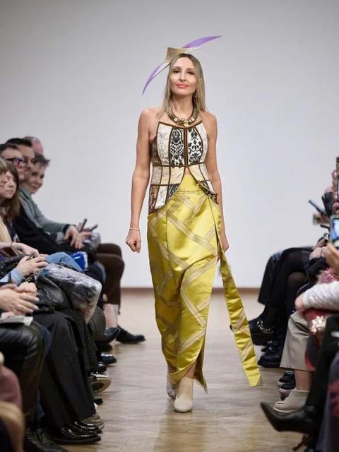 Коллекция бренда Lala Talyshkhanova на Московской неделе моды (110931-lala-talyshkhanova-01.jpg) Коллекция бренда Lala Talyshkhanova на Московской неделе моды (110931-lala-talyshkhanova-01.jpg)