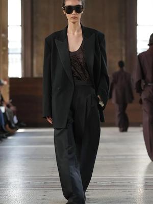 Коллекция Carven осень-зима 2026 (110938-carven-fw-04.jpg)