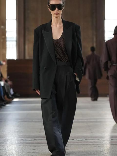 Коллекция Carven осень-зима 2026 (110938-carven-fw-04.jpg)