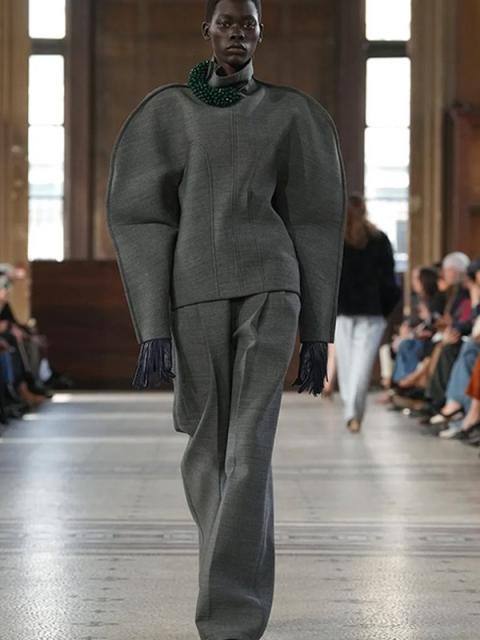 Коллекция Carven осень-зима 2026 (110938-carven-fw-06.jpg)