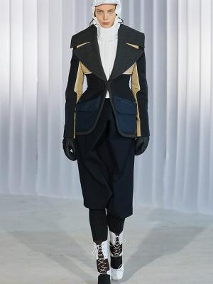 Коллекция Jean Paul Gaultier осень-зима 2026 (110950-jean-paul-gaultier-03.jpg)