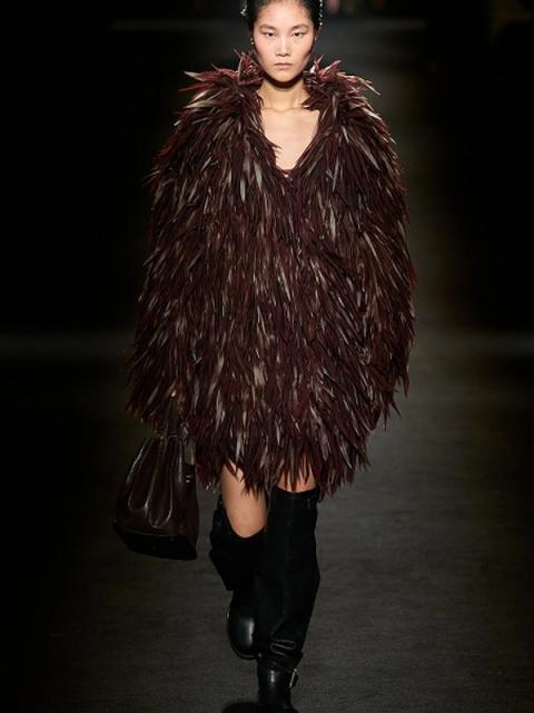 Коллекция Balenciaga осень-зима 2026 (110971-balenciaga-fw-05.jpg)