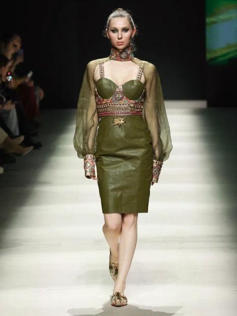 Коллекция Madame & Mister Sibarita на Московской неделе моды (110990-madame-mister-sibarita-01.jpg)