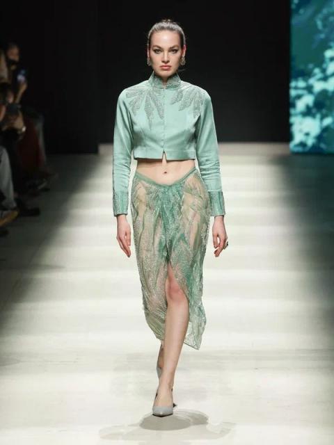 Коллекция Madame & Mister Sibarita на Московской неделе моды (110990-madame-mister-sibarita-03.jpg)