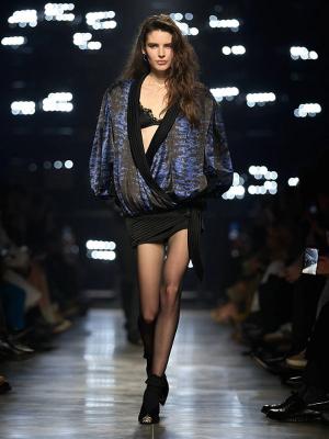 Коллекция Isabel Marant осень-зима 2026 (111030-isabel-marant-fw-02.jpg)