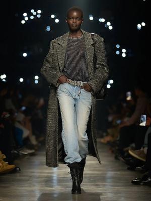 Коллекция Isabel Marant осень-зима 2026 (111030-isabel-marant-fw-06.jpg)
