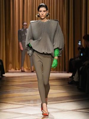 Коллекция Mugler осень-зима 2026 (111053-mugler-fw-02.jpg)