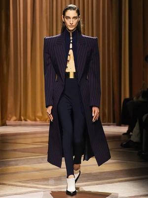 Коллекция Mugler осень-зима 2026 (111053-mugler-fw-b.jpg)