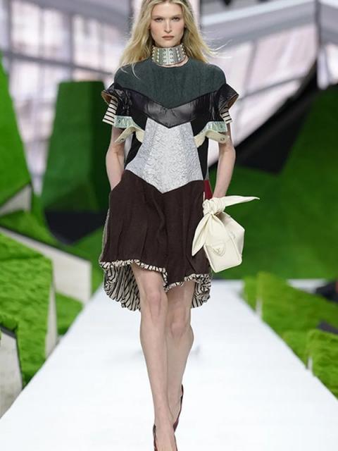 Коллекция Louis Vuitton осень-зима 2026 (111064-louis-vuitton-fw-03.jpg)