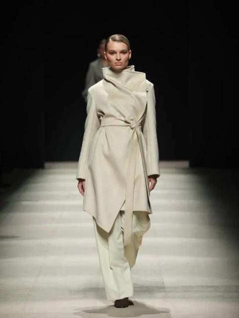 Коллекция «Небесное течение» бренда Elisabetta (111085-elisabetta-02.jpg)