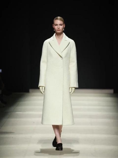 Коллекция «Небесное течение» бренда Elisabetta (111085-elisabetta-06.jpg)