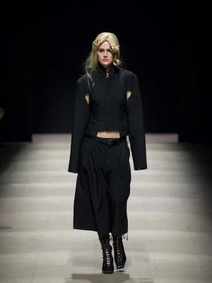 Коллекция Capparel весна-лето 2026 (111104-capparel-ss-02.jpg)