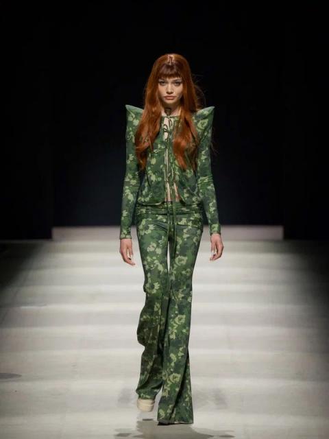 Коллекция Capparel весна-лето 2026 (111104-capparel-ss-04.jpg)