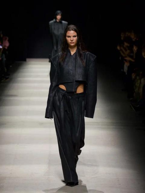 Коллекция Capparel весна-лето 2026 (111104-capparel-ss-06.jpg)