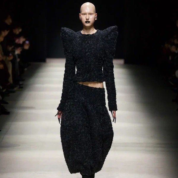 Коллекция Capparel весна-лето 2026 (111104-capparel-ss-s.jpg)