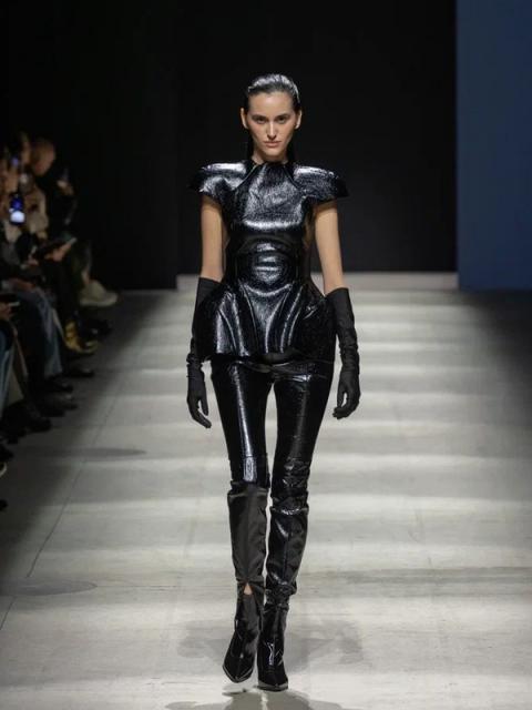 Коллекция Addicted To… осень-зима 2026/27 (111114-addicted-to-fw-01.jpg)