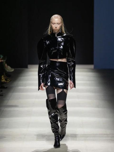 Коллекция Addicted To… осень-зима 2026/27 (111114-addicted-to-fw-02.jpg)