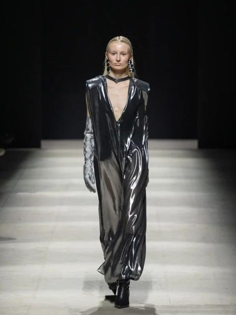 Коллекция Addicted To… осень-зима 2026/27 (111114-addicted-to-fw-03.jpg)