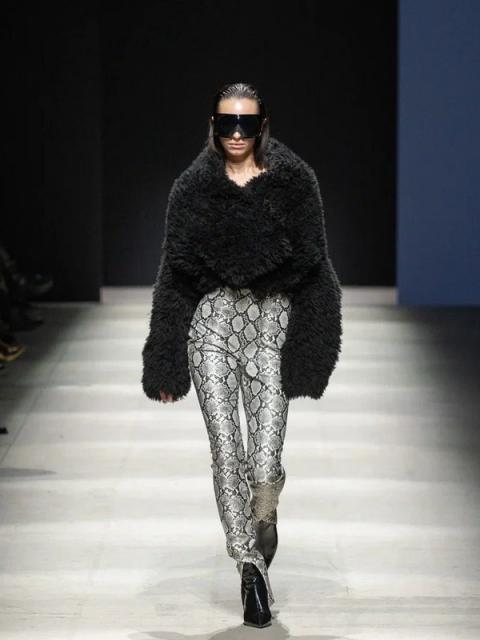 Коллекция Addicted To… осень-зима 2026/27 (111114-addicted-to-fw-06.jpg)