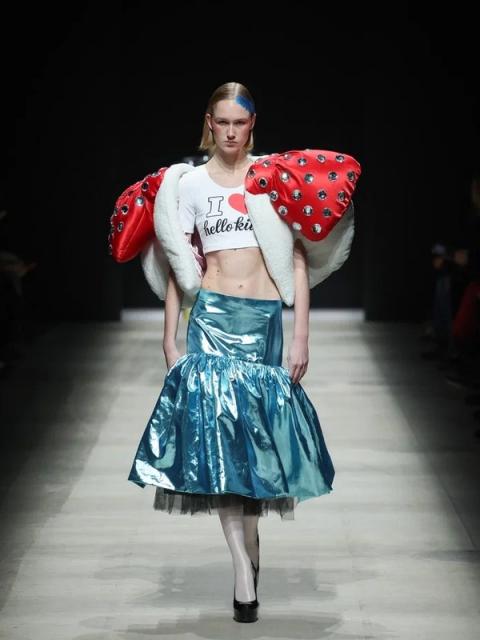 Коллекция студентов Школы дизайна НИУ ВШЭ (111156-shkola-dizayna-03.jpg)