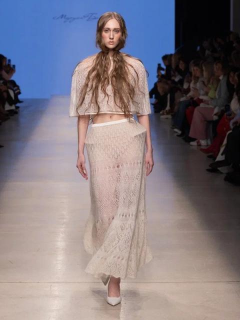 Коллекция «Русская душа в современном облике» бренда «Маруся Боярова» (111204-marusya-boyarova-b.jpg)