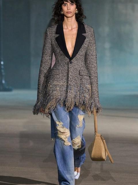 Коллекция Dior Resort 2027 (111526-dior-resort-04.jpg)